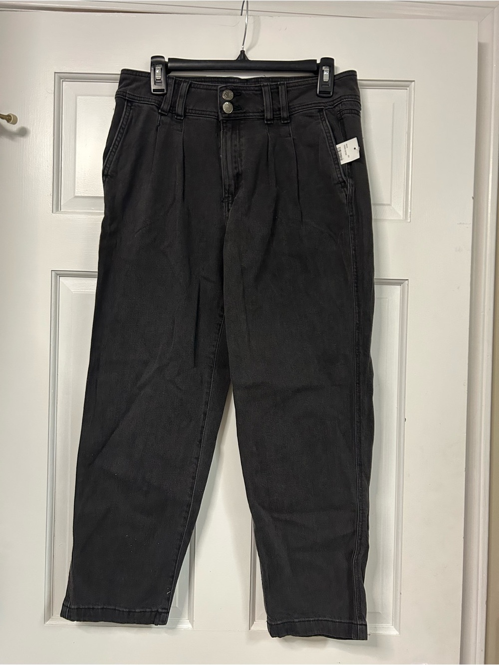 Sonoma Black High-Waist Jeans with Front Pleats